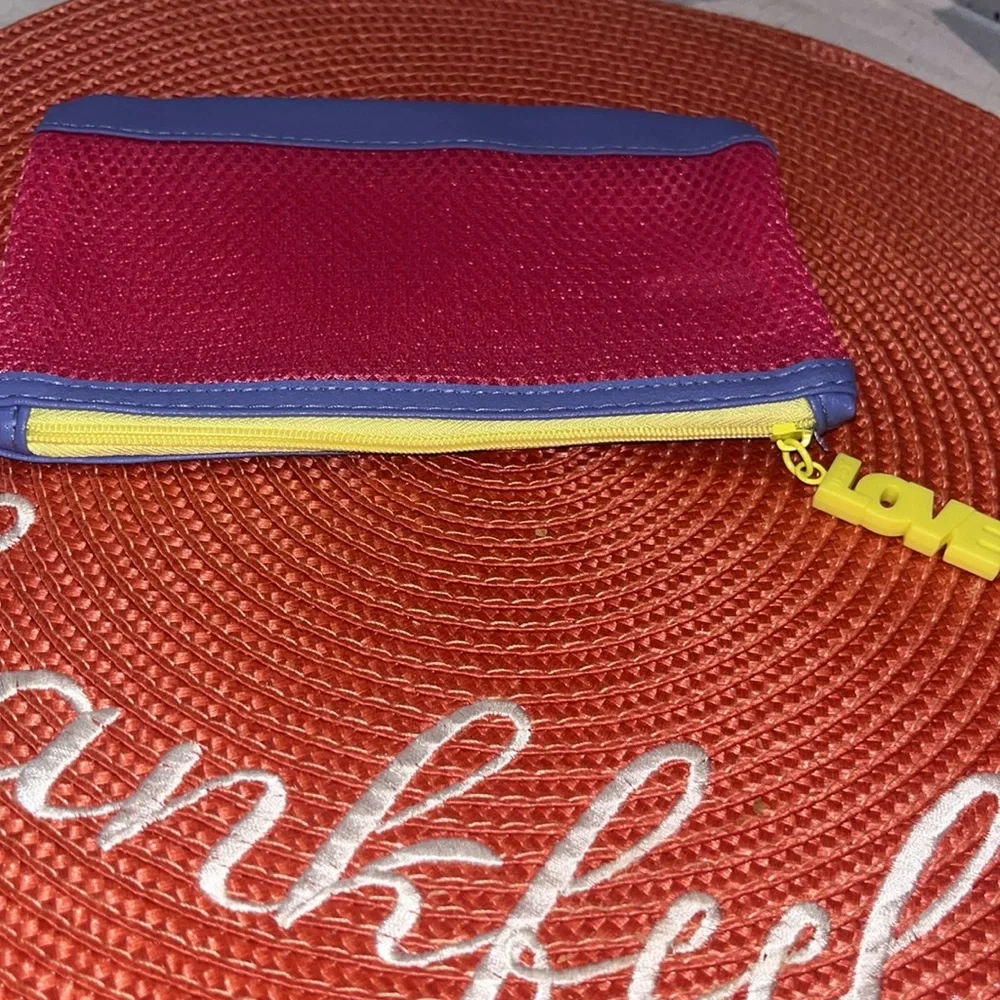 Ipsy Glam Makeup /Storage Clutch Bag, Pink, Purple, Yellow Love Bag NWOT